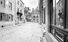 Les Lofts Champlain by Les Lofts Vieux-Québec